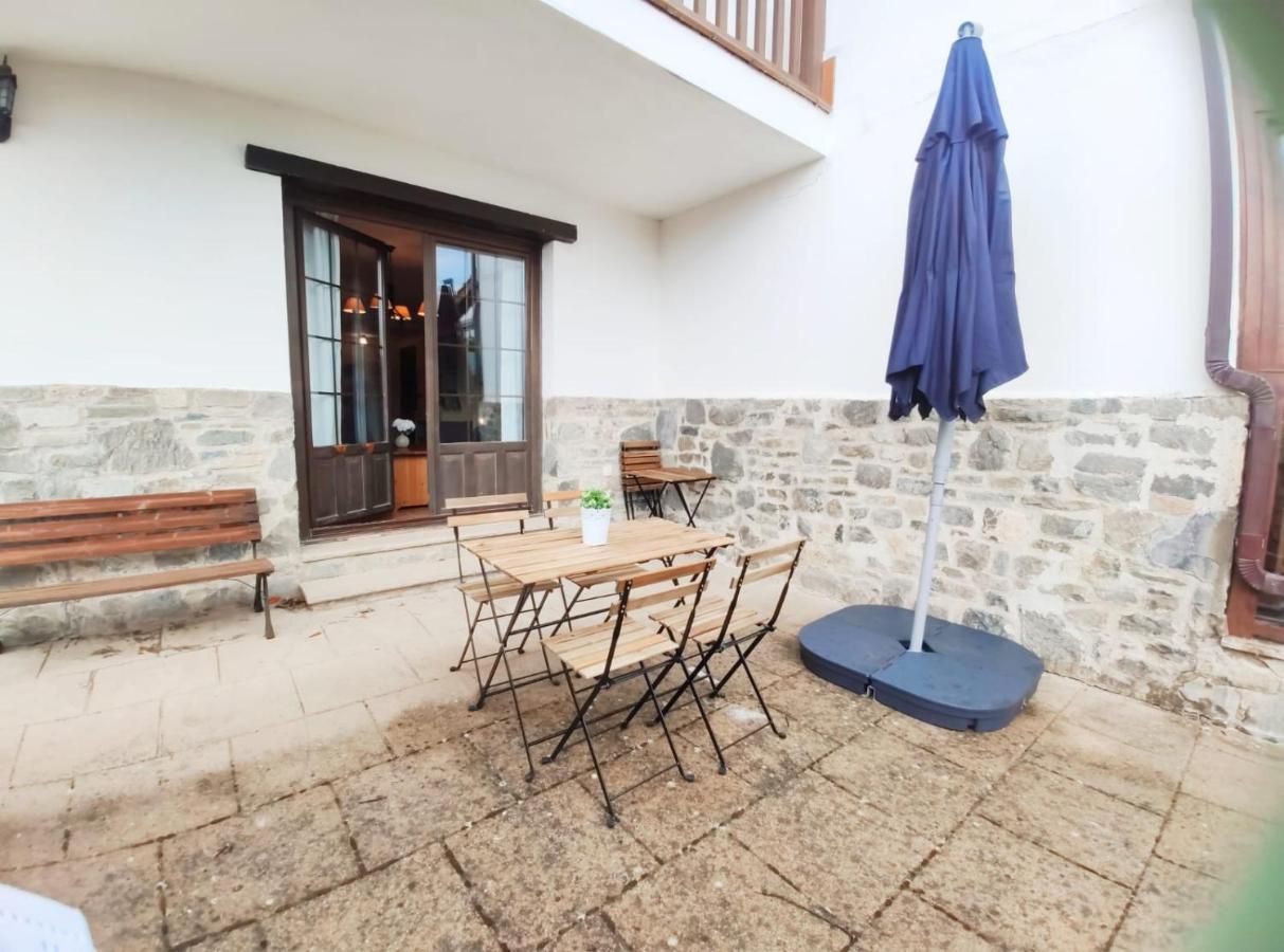 Ferienwohnung Mirador De Leres Jaca Exterior foto